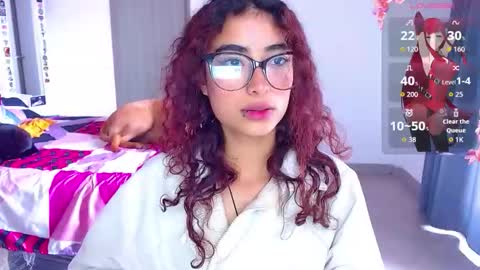 Snapshot of mary_jane1_ chatting on 11.05.25 mary online show from 11.05.25