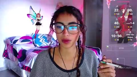 Snapshot of mary_jane1_ chatting on 11.06.25 mary online show from 11.06.25