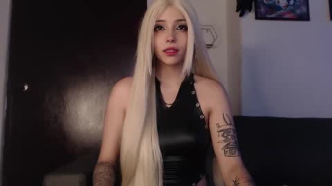                      100   online show from 02.25.25