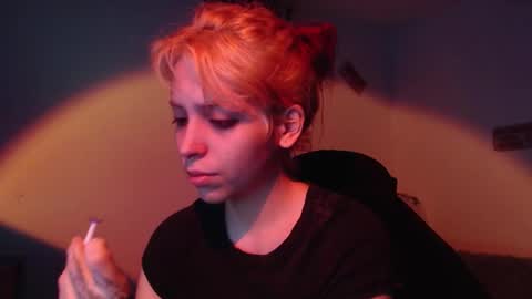                      100   online show from 11.27.25