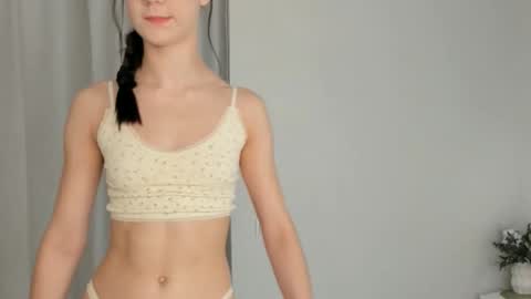 Snapshot of mary_lepson chatting on 11.01.25 Mary Lepson online show from 11.01.25