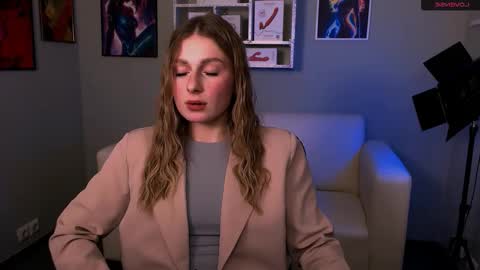 Mary online show from 12.22.25