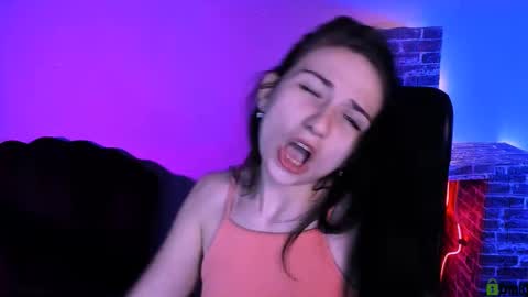 Snapshot of mary_moon__ chatting on 02.04.26 mary_moon__ online show from 02.04.26