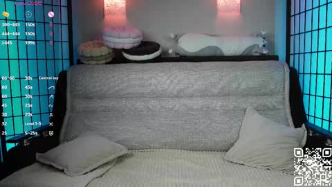 Mary online show from 12.21.25