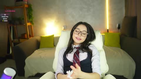 Snapshot of mary_shiota chatting on 12.18.24 HelIo Everyone Im MaryWelcome to my room and lets have a good time together with me online show from 12.18.24
