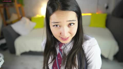 Snapshot of mary_shiota chatting on 01.15.25 HelIo Everyone Im MaryWelcome to my room and lets have a good time together with me online show from 01.15.25