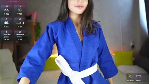 Snapshot of mary_shiota chatting on 01.22.25 HelIo Everyone Im MaryWelcome to my room and lets have a good time together with me online show from 01.22.25
