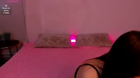 mary_stevenss online show from 02.23.25