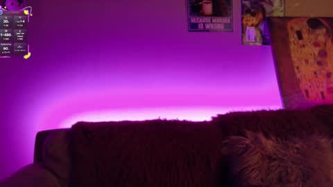 Snapshot of maryberry__ chatting on 02.19.26 online show from 02.19.26