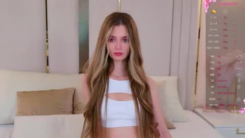 Snapshot of marybeth_snow chatting on 10.13.25 Marybeth online show from 10.13.25