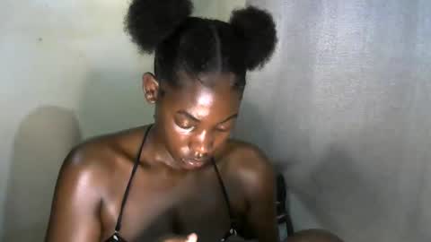 Mary online show from 11.11.25