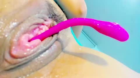 Snapshot of maryjoe11 chatting on 01.22.25 maryjoe11 online show from 01.22.25