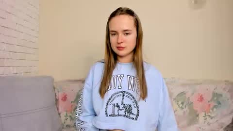 Snapshot of marylee_21 chatting on 02.22.26 Mari online show from 02.22.26