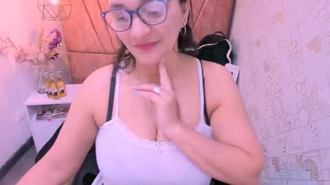Marylin online show from 09.10.25