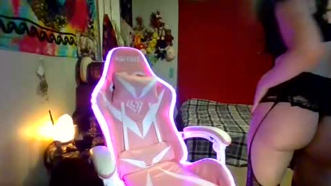 MarylynnJane online show from 01.07.25