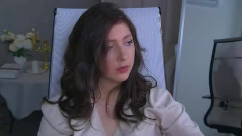 Mary Miller online show from 11.07.25