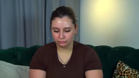 MaryMurrays online show from 11.20.25