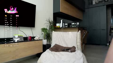 Marina online show from 11.01.25