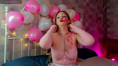 Snapshot of maryshiotta chatting on 02.14.25 Mary online show from 02.14.25