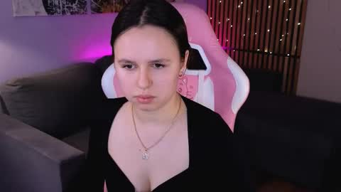 Mary online show from 02.25.26