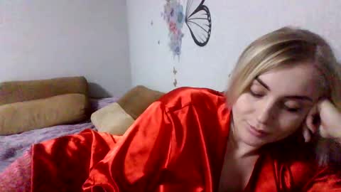 maryyemm online show from 01.04.25