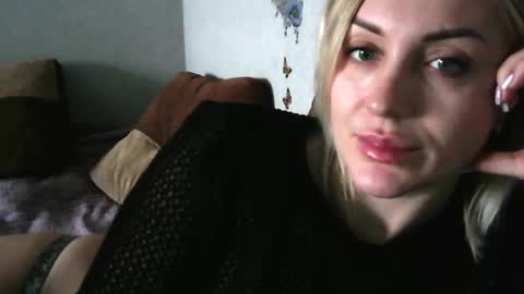 maryyemm online show from 01.14.25