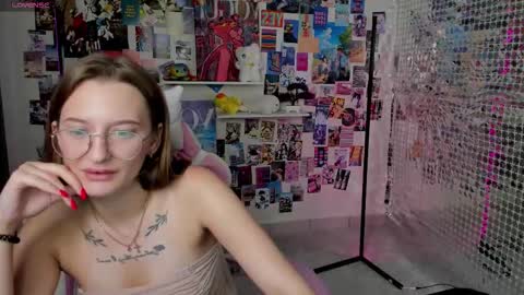 maryyy_may online show from 09.09.25