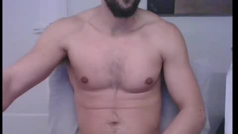 Snapshot of mascuhunk chatting on 02.22.25 mascuhunk online show from 02.22.25