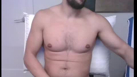 Snapshot of mascuhunk chatting on 11.15.25 mascuhunk online show from 11.15.25
