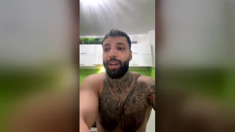 Snapshot of masculineguy69 chatting on 05.03.26 masculineguy69 online show from 05.03.26