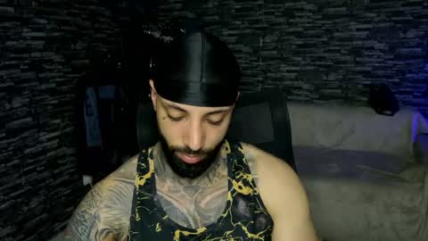 Snapshot of masculineguy69 chatting on 05.08.26 masculineguy69 online show from 05.08.26