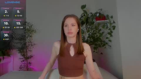 masha_01 online show from 02.19.25