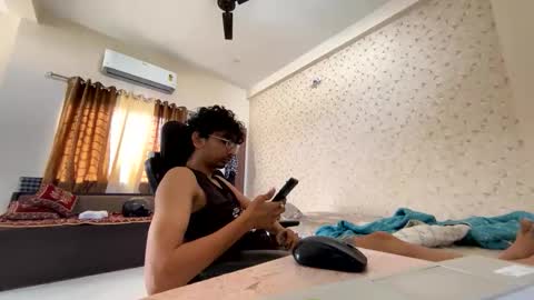 maskboyz2003 online show from 10.08.25