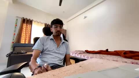 Mask Boy online show from 03.03.25