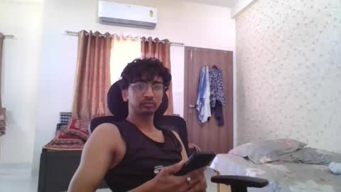 Mask Boy online show from 10.07.25