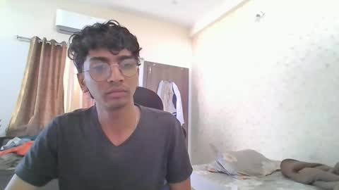 Mask Boy online show from 12.23.25