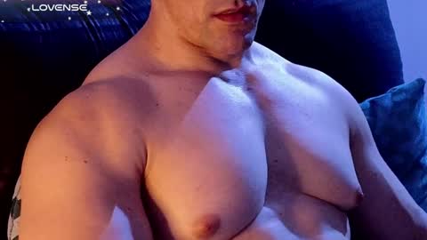 masked_bodybuilder online show from 12.15.24