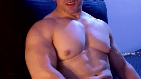 masked_bodybuilder online show from 01.26.25