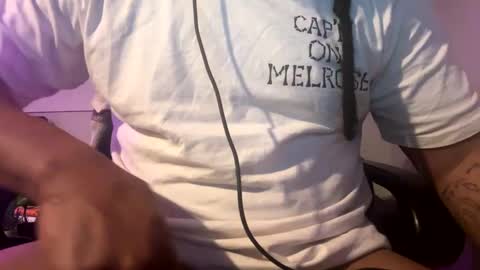 Snapshot of maskeddread chatting on 12.27.24 maskeddread online show from 12.27.24