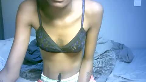 Snapshot of maskgang001 chatting on 10.30.25 maskgang001 online show from 10.30.25