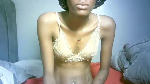 maskgang001 online show from 02.16.26