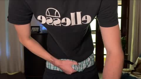 Snapshot of mason_gallagher chatting on 05.19.26 Mason online show from 05.19.26