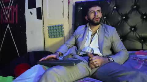 massimo365days69 online show from 03.13.26