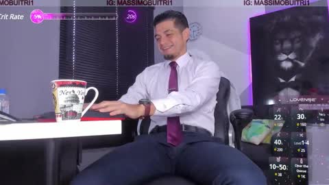 I am Massimo online show from 12.04.24