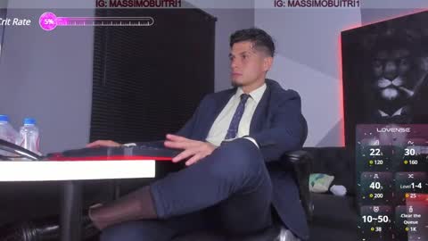 I am Massimo online show from 12.12.24