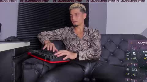 I am Massimo online show from 01.18.26