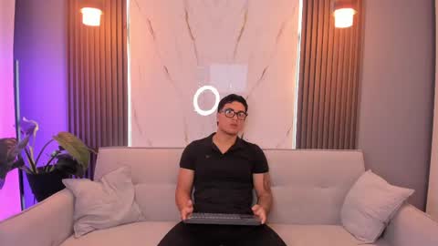 massimo_ross online show from 04.16.26