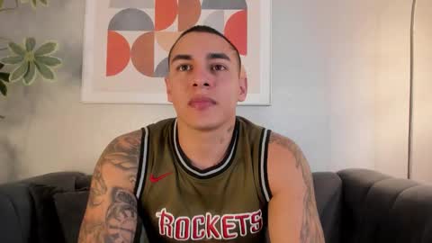 Snapshot of massimocontie_ chatting on 10.24.25 Massimo Contie online show from 10.24.25