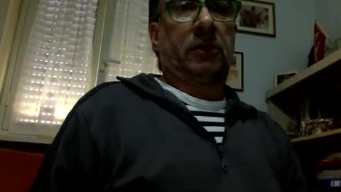 massimoxgiulia online show from 01.01.25