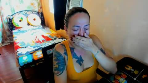 Snapshot of massivecockcum chatting on 06.26.26 kimmy online show from 06.26.26